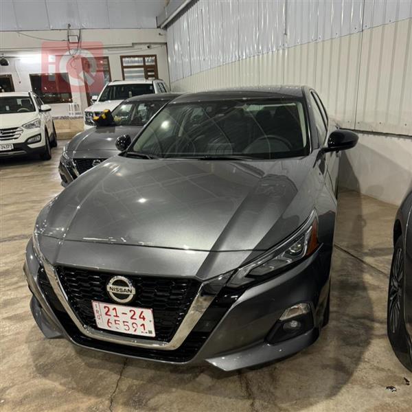 Nissan for sale in Iraq